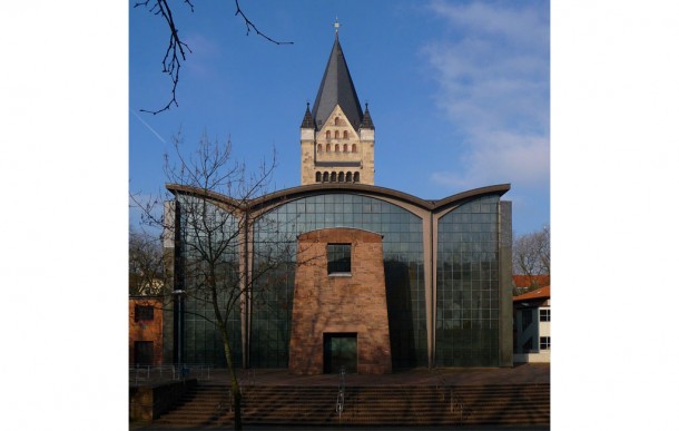Erneuerung Dachbelag Kirche St. Anna, Köln-Ehrenfeld